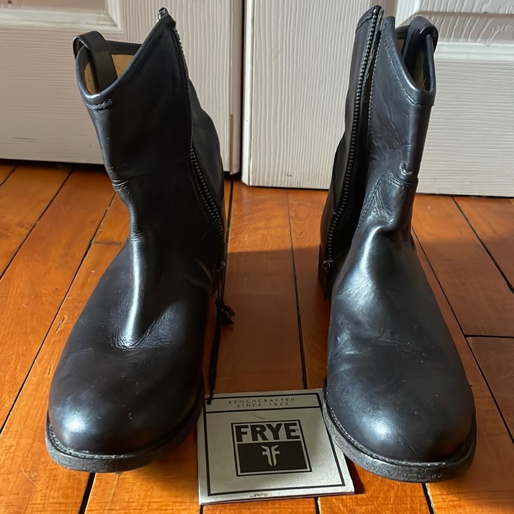 Black Fryre boots size 8 NWT